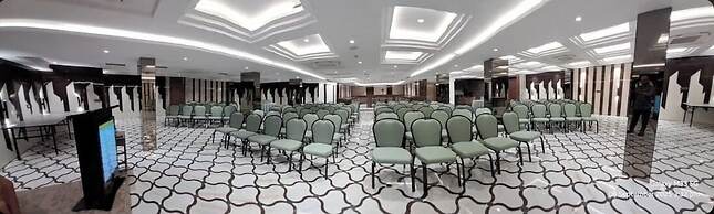 Lawrence Solitaire Resort Nainital