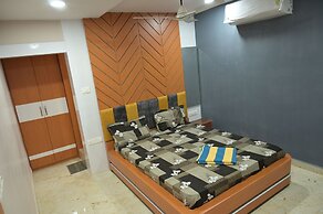 Nirmalya Guest House