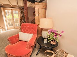 Holly Cottage