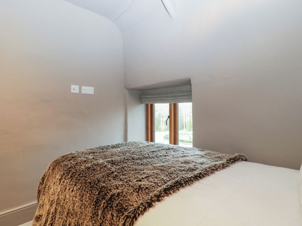 Tawny Cottage
