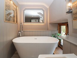 Tawny Cottage