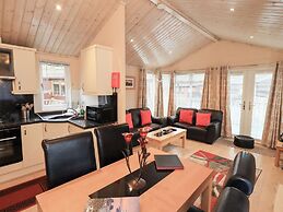 Kingfisher Lodge