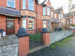 Canning Lodge