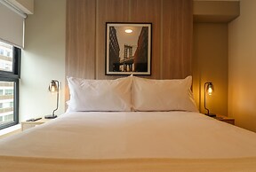 w Beautiful 2BR w Balcony in Miraflores