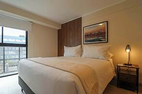 w Ravishing 2BR w Balcony in Miraflores