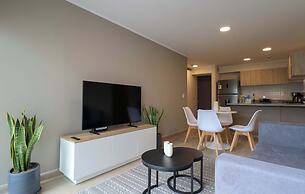 w Ravishing 2BR w Balcony in Miraflores