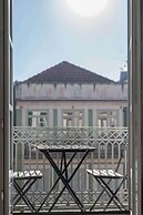 Liiiving in Porto - Design Palace Studio