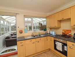 5 Overstone Drive