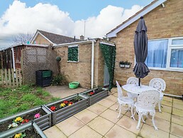 5 Overstone Drive