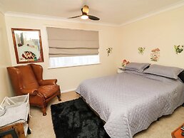5 Overstone Drive