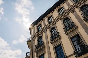 Heritage Suites Oviedo
