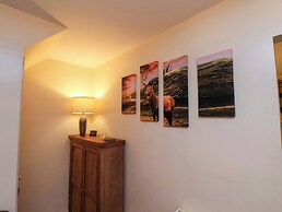 Bumblebee Cottage