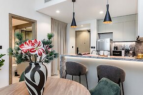 Stylish 1BR Apartment at Golf Gate