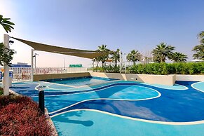 Stylish 1BR Apartment at Golf Gate