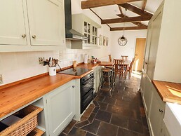3 Christon Bank Mews