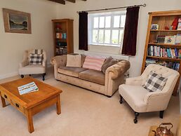 3 Christon Bank Mews