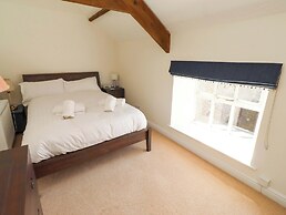 3 Christon Bank Mews