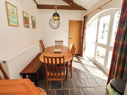 3 Christon Bank Mews