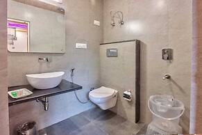 OnlyStay Surya Mall Road Manali