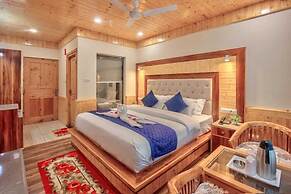OnlyStay Surya Mall Road Manali