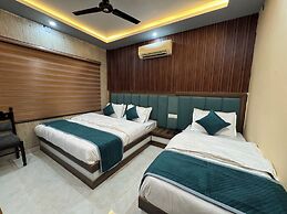 HOTEL SHIWALIK GRAND