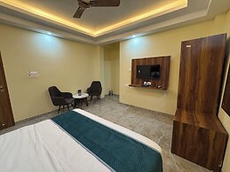 HOTEL SHIWALIK GRAND