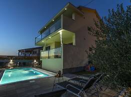 Apartment Cvita & Roza