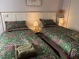 Drapers Cottage