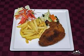 Stan Maria Hotel Nanyuki