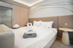 Wyndham 2229 Naiton Beach Studio Forrest View