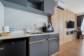Wyndham 1221 Naiton Beach Studio Forrest View