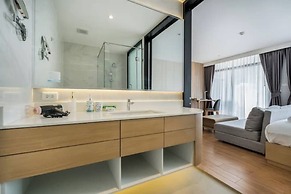 Wyndham 1221 Naiton Beach Studio Forrest View