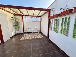 Exclusive Apartment with Private Terrace (1504)