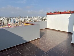 Exclusive Apartment with Private Terrace (1504)