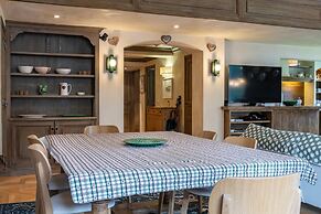 Spacious Apartment 4br/10p - Megeve Center