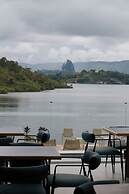 Roka Hotel
