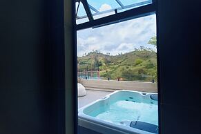 Roka Hotel