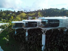 Roka Hotel