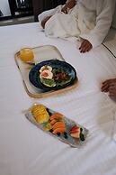Roka Hotel