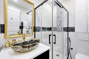 Luxury 2bdr/6p Apartment - Arc de Triomphe
