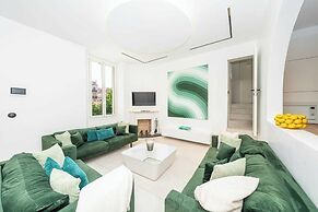 Superb Villa With Swimming Pool & Wellness Area