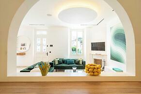 Superb Villa With Swimming Pool & Wellness Area