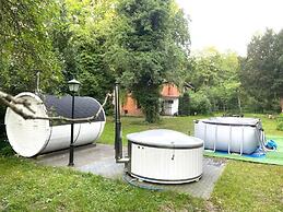 Large Holiday Home, Summer Pool, Sauna, Whirlpool
