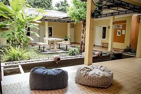 Villa Pojok