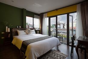 Centraltique Downtown Living