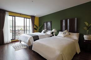 Centraltique Downtown Living