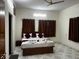 Hotel Royal Inn