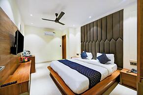 Hotel Surya Plaza