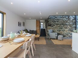 Tithe Barn Lodge