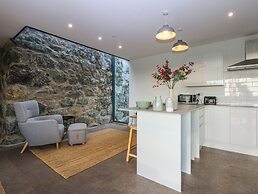 Tithe Barn Lodge